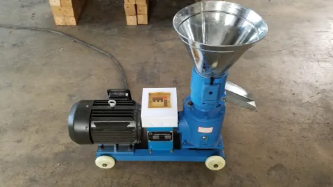 Imagen del producto relacionado Peletizadora MKFD120B para Alimento Balanceado a Pequeña Escala - La MKFD120B es una peletizadora eléctrica compacta de 120 mm y 2.2–3 kW para producir alimento balanceado para aves, conejos…