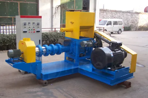 Imagen del producto relacionado Extrusora de Alimento para Gatos MKED120B, 500-600 kg/h - Extrusora MKED120B de 55 kW para producir croquetas de alimento para gatos a razón de 500 a 600 kg/h, con control preciso, a…