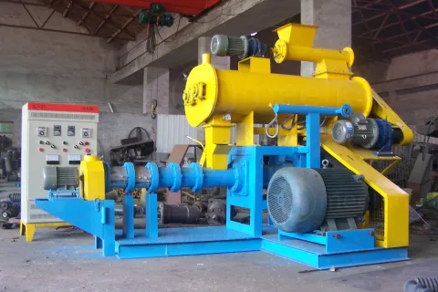 Miniatura imagen 1 del producto Extrusora para pellets alimentos para gatos 500-580kg/h 37kW - MKEW090B